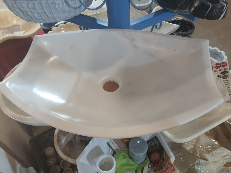 Oval & Özel Form Taş Lavabolar — Türk Doğal Taş & Mermer tedarikçisi