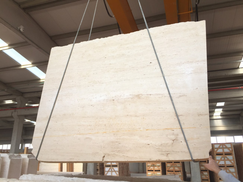 Travertine vs Marble: Differences, Price and Which One to Choose
